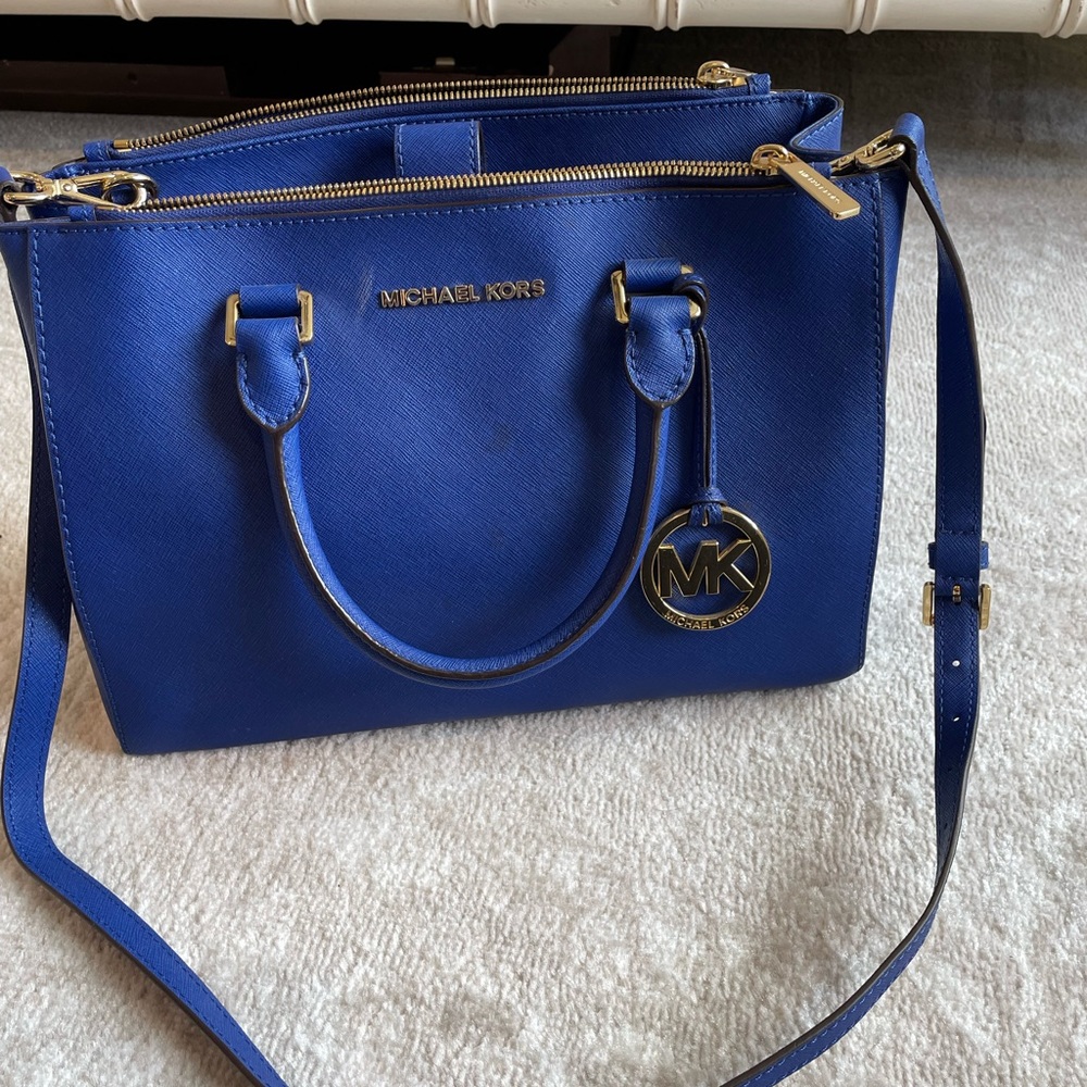 Micheal Kors Crossbody Bag